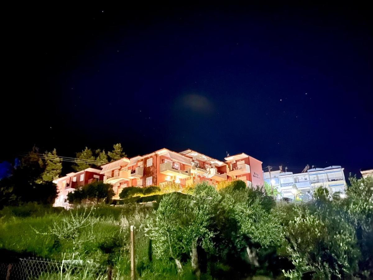 Hotel Sun Sight Pefkochori Buitenkant foto