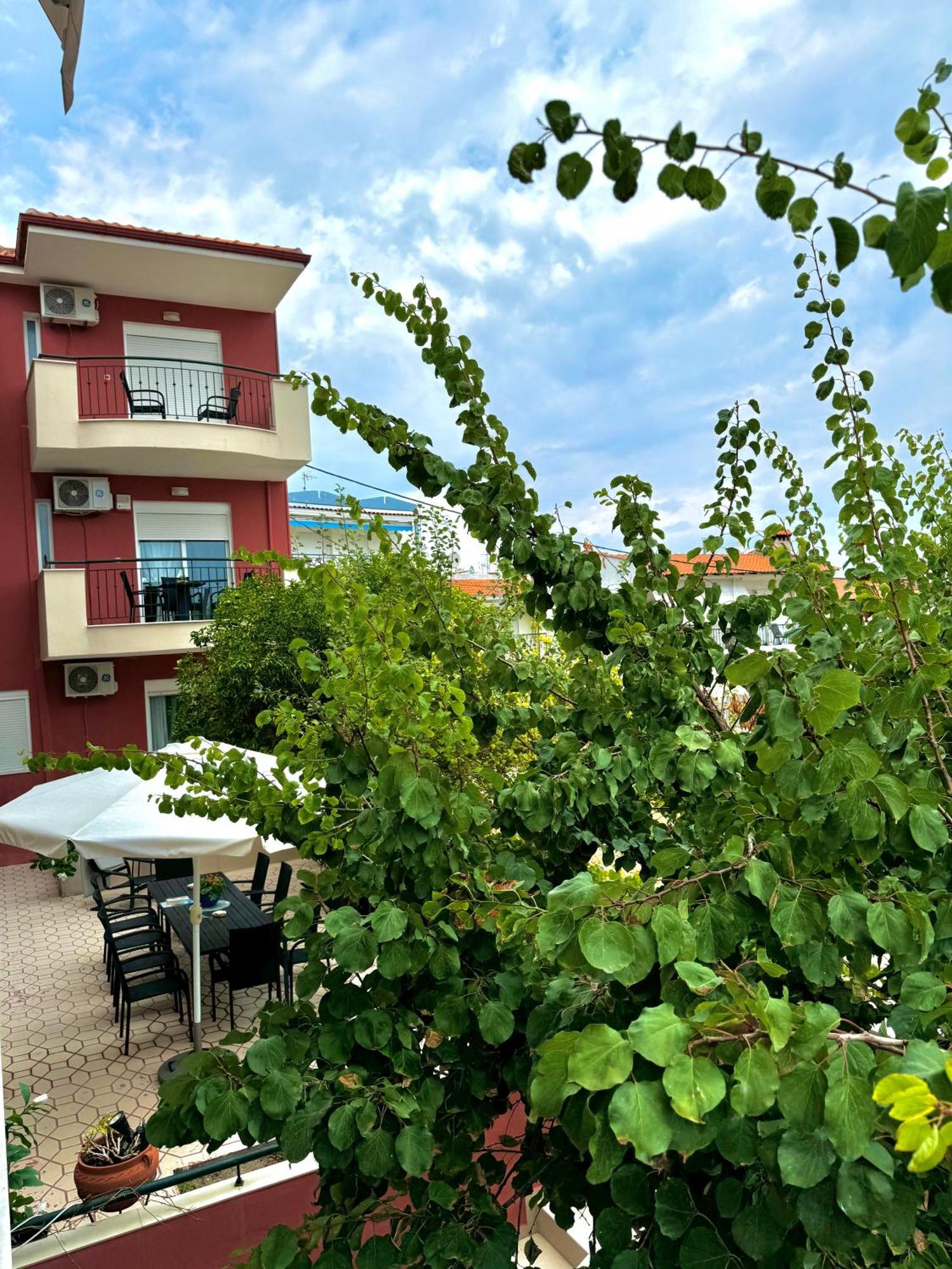 Hotel Sun Sight Pefkochori Buitenkant foto